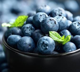 5 Foods to Eat (or Avoid) for Healthy Aging 5 Foods to Eat (or Avoid) for Healthy Aging
